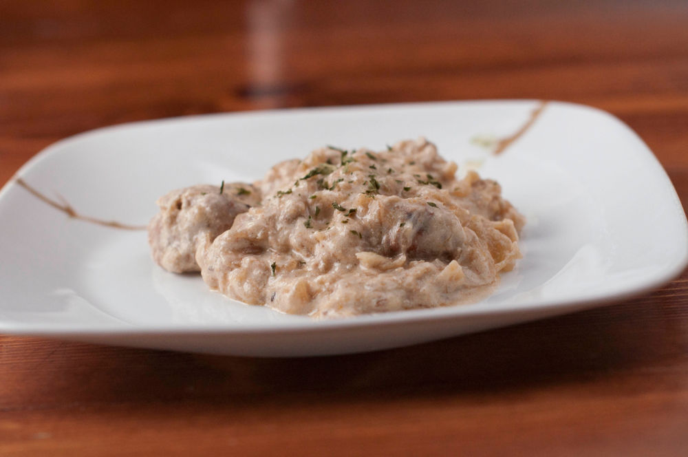 Slow Cooker Goulash with Sauerkraut
