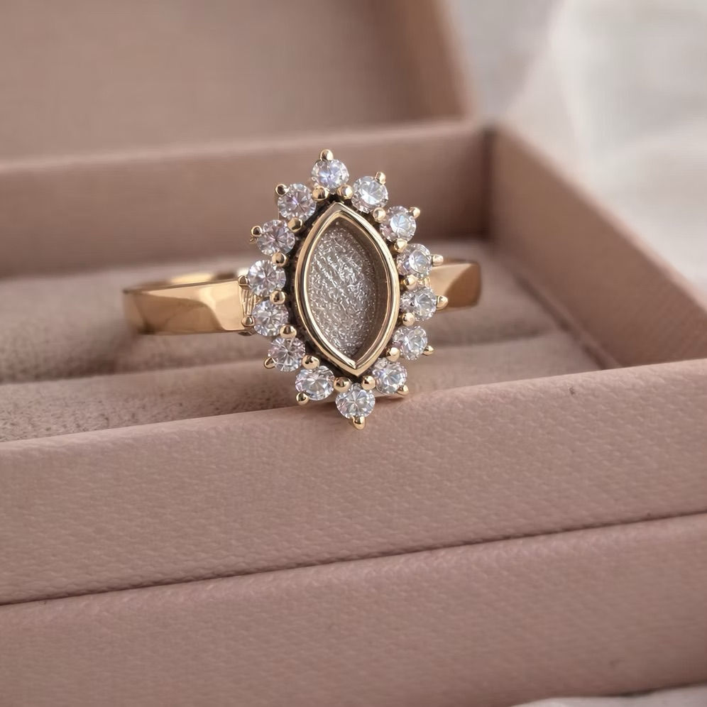 Elspeth 9ct Gold Marquise Memorial Ring