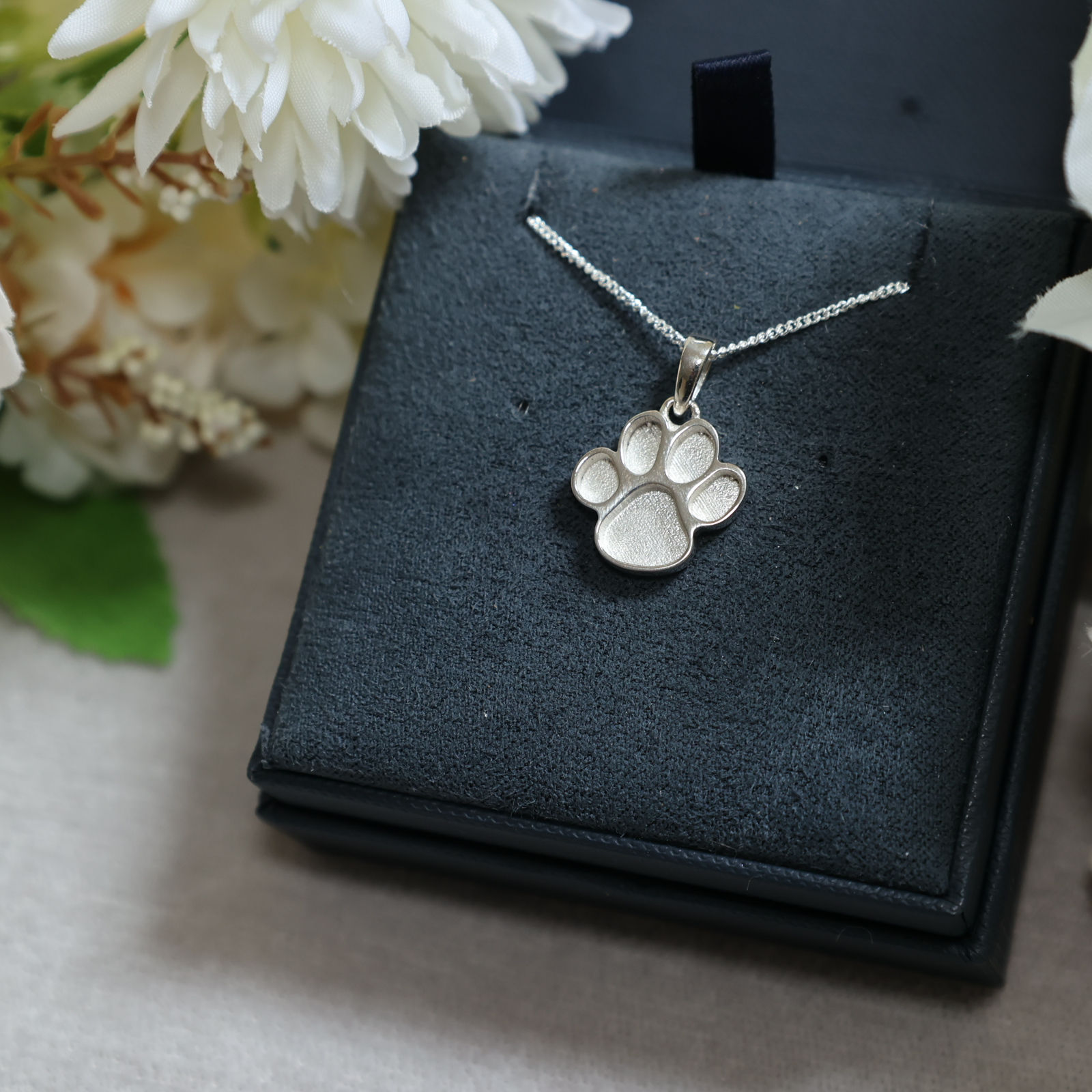 Amicus Paw Print Memorial Necklace