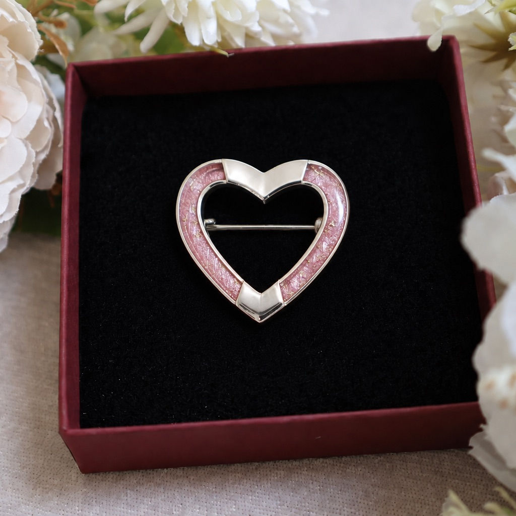 Sterling Silver Equestrian Heart Memorial Brooch / Stock Pin