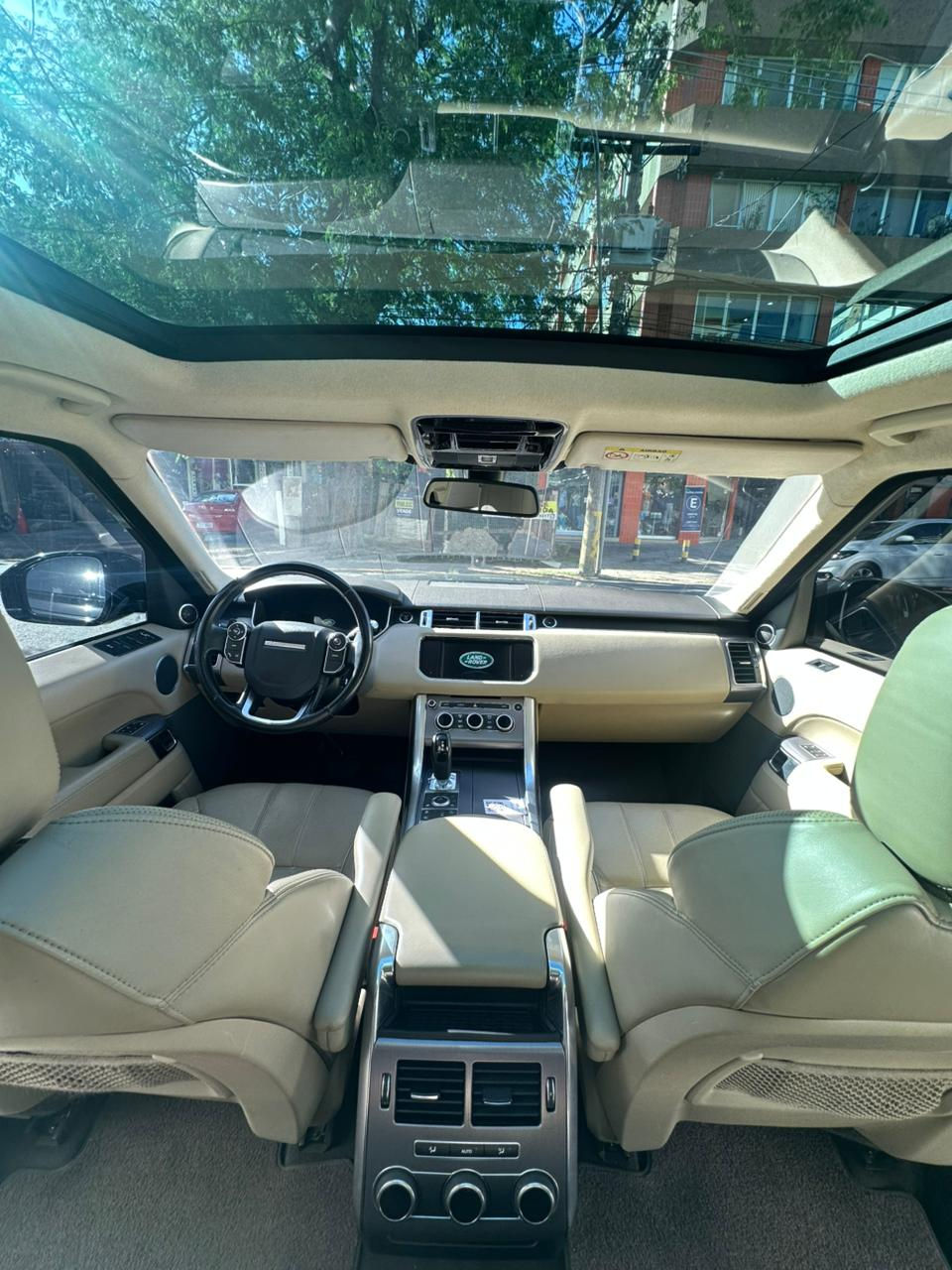 Miniatura: LAND ROVER RANGE ROVER SPORT HSE 2016