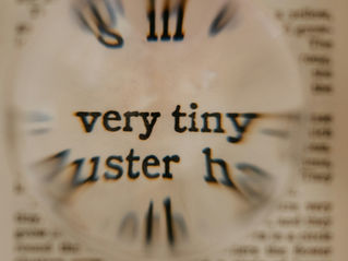 The Quiet Habit of Shrinking Yourself to Make Other People Comfortable