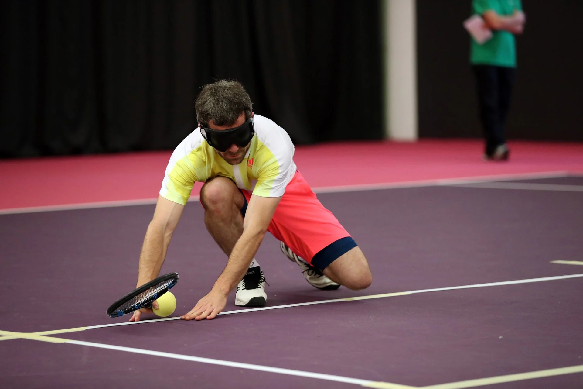 vi-tennis-player.webp