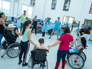 Inclusão em Movimento: Dança em Cadeira de Rodas