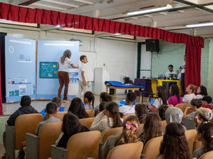 Adefip realiza primeira apresentação da peça Herói ou Vilão: o desafio de César na Escola CAIC