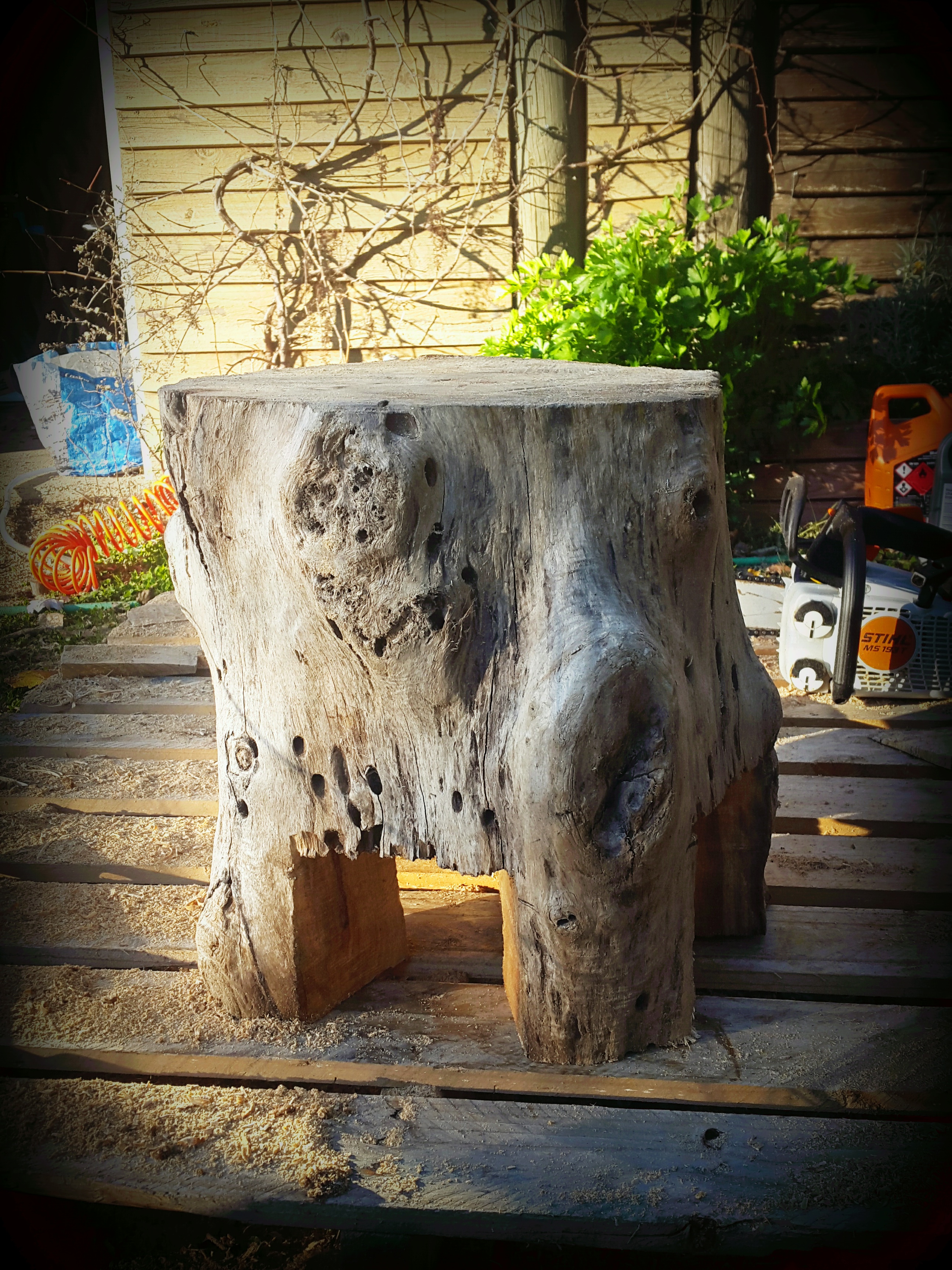 Tabouret " Massif "