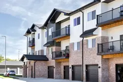 photo_the_brink_at_ridgeview_2024_exterior_04_web