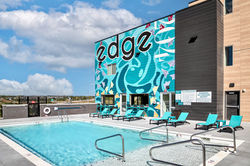 Edge_204_2023_Professional_Hi_Res_Amenity_Pool_02