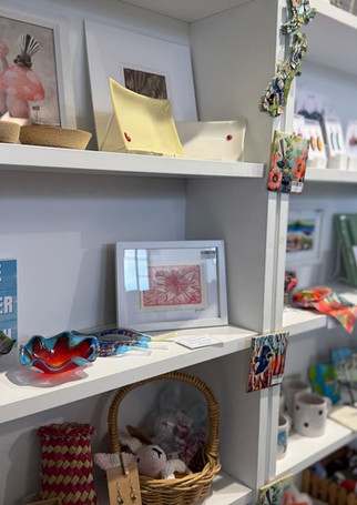 Estuary Arts Centre - Gift Shop