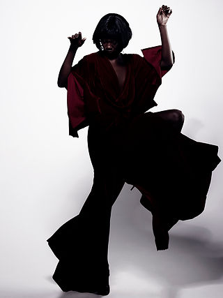 Samira Carvalho 06corrr222 2.jpg