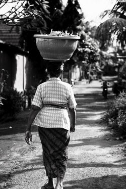 2017-05-12 00.38.04-2