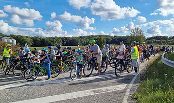 2023 Kinder-Fahrradkorso, Abfah von der B
502