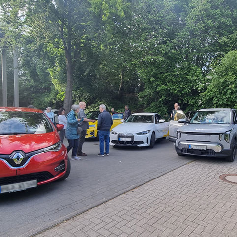 Großes Interesse am Vortrag zu E-Autos