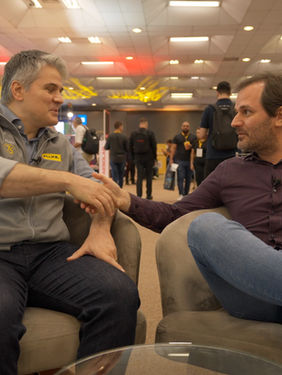 Fluke Corporation Apresenta Avanços em Ferramentas de Medição no Setor de Energia Solar durante o Evento Solar 360