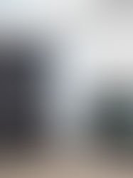 Volvo Inova com Sistema de Armazenamento de Energia de Bateria e Carregador Integrado para Veículos Elétricos