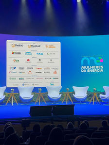 Com auditório lotado, 4° Congresso de Mulheres na Energia discute os rumos da transição energética no Brasil