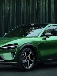 ESTRATÉGIAS DIVERGENTES: COMO A XIAOMI CONQUISTOU O MERCADO DE VEÍCULOS ELÉTRICOS ONDE A APPLE FRACASSOU