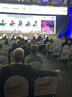 Armazenamento, expansão renovável e investimentos foram destaque no Energyear Brasil 2025