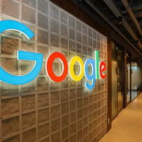 Google aposta em energia nuclear para sustentar expansão da inteligência artificial nos EUA