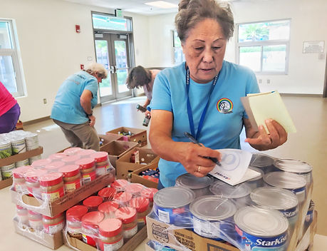 foodbank volunteers.jpg