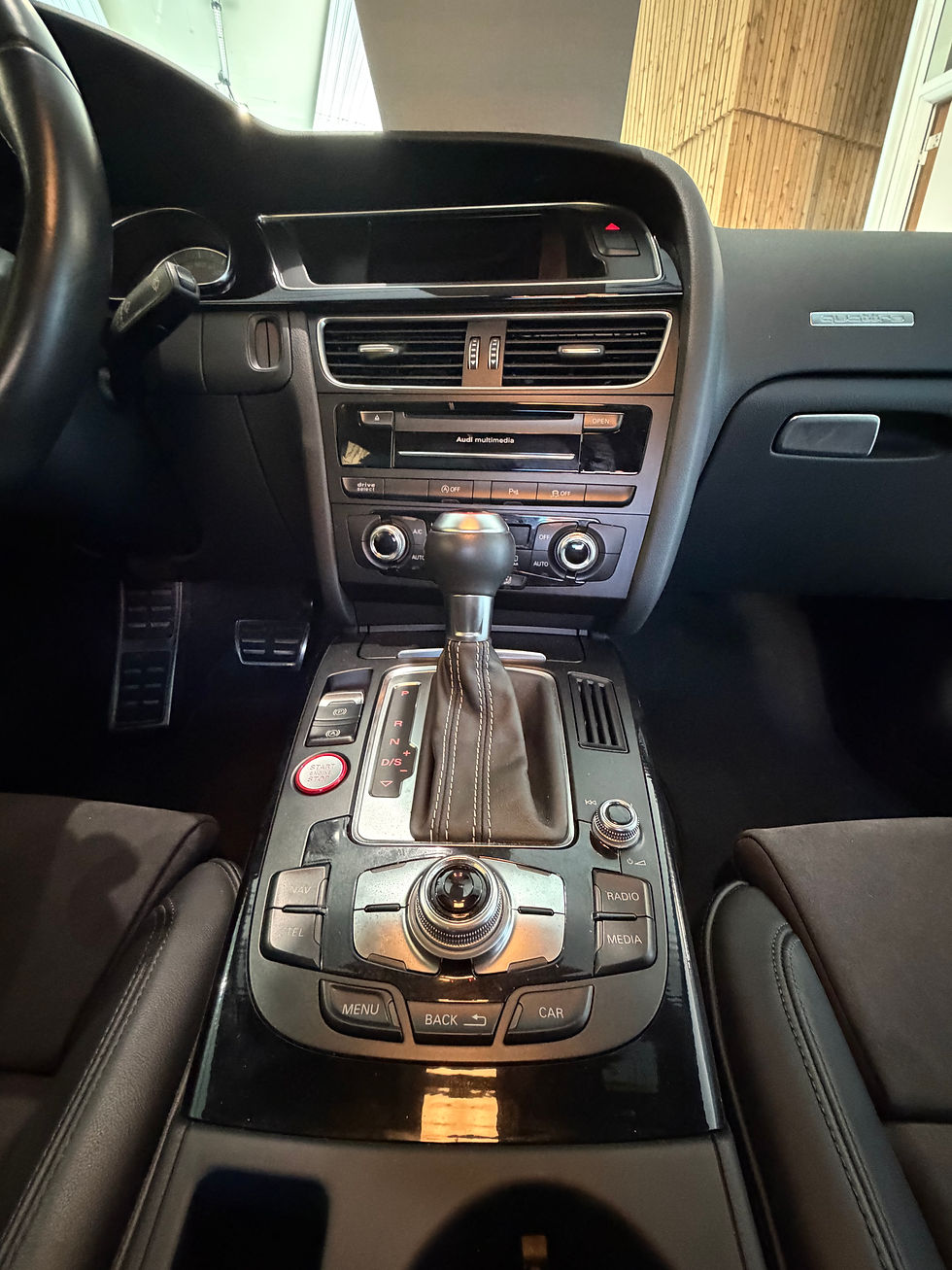 Miniature : AUDI S5 COUPÉ 3.0 TFSI V6 333 ch quattro S tronic 7