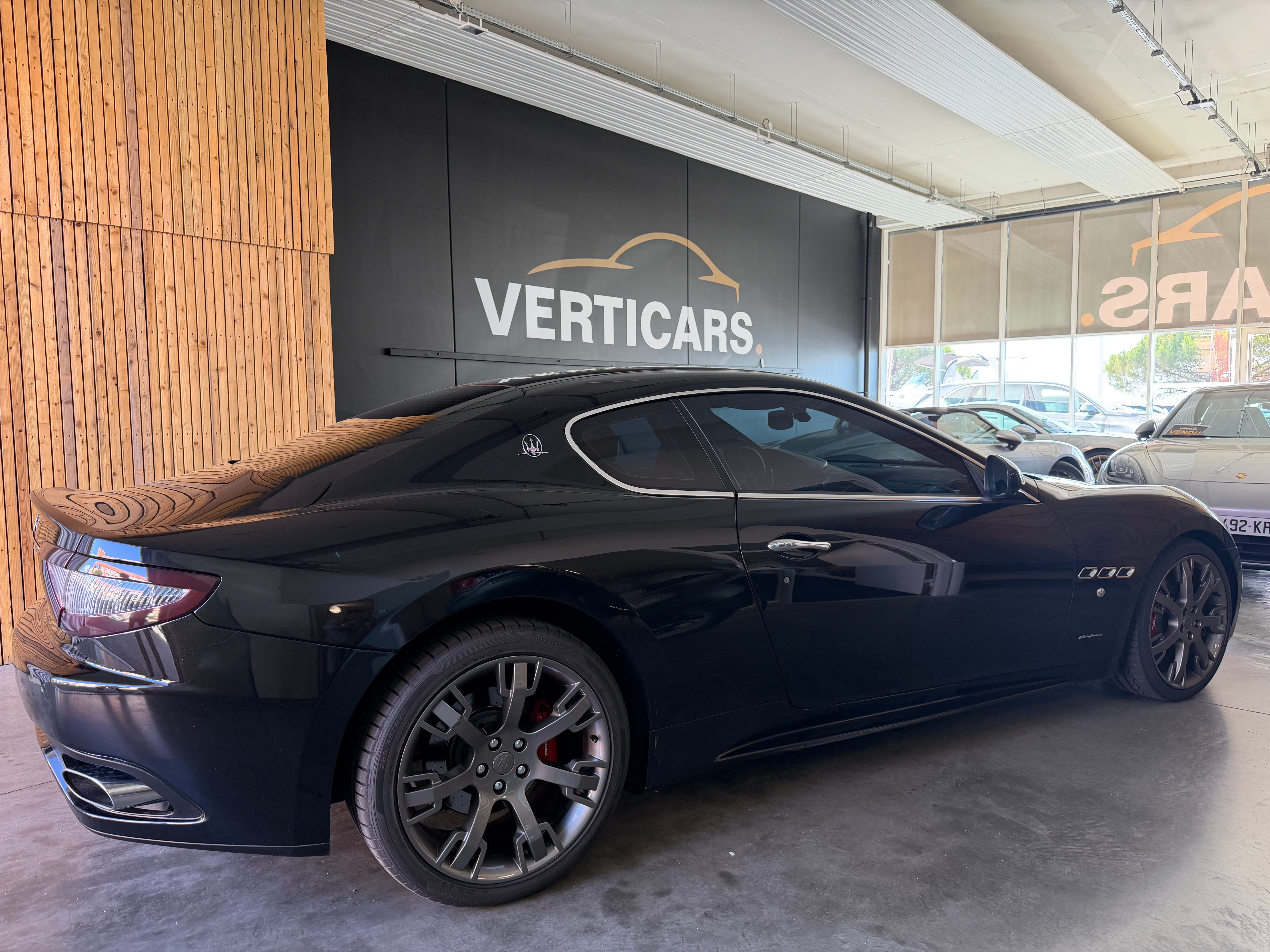 MASERATI GRANTURISMO S 4.7 V8 – BOÎTE F1 – 440 CH – 2010