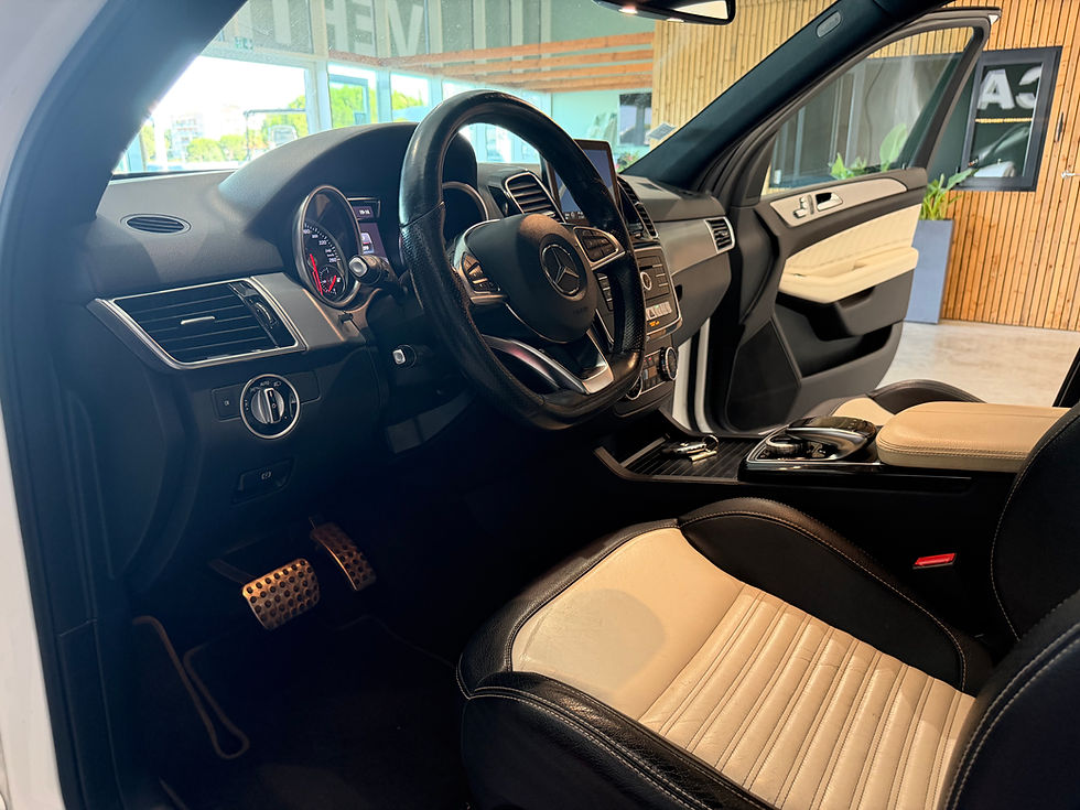 Miniature : Mercedes GLE 350d 4MATIC AMG - V6 258 ch - Attelage électrique - 151 899 km Arca
