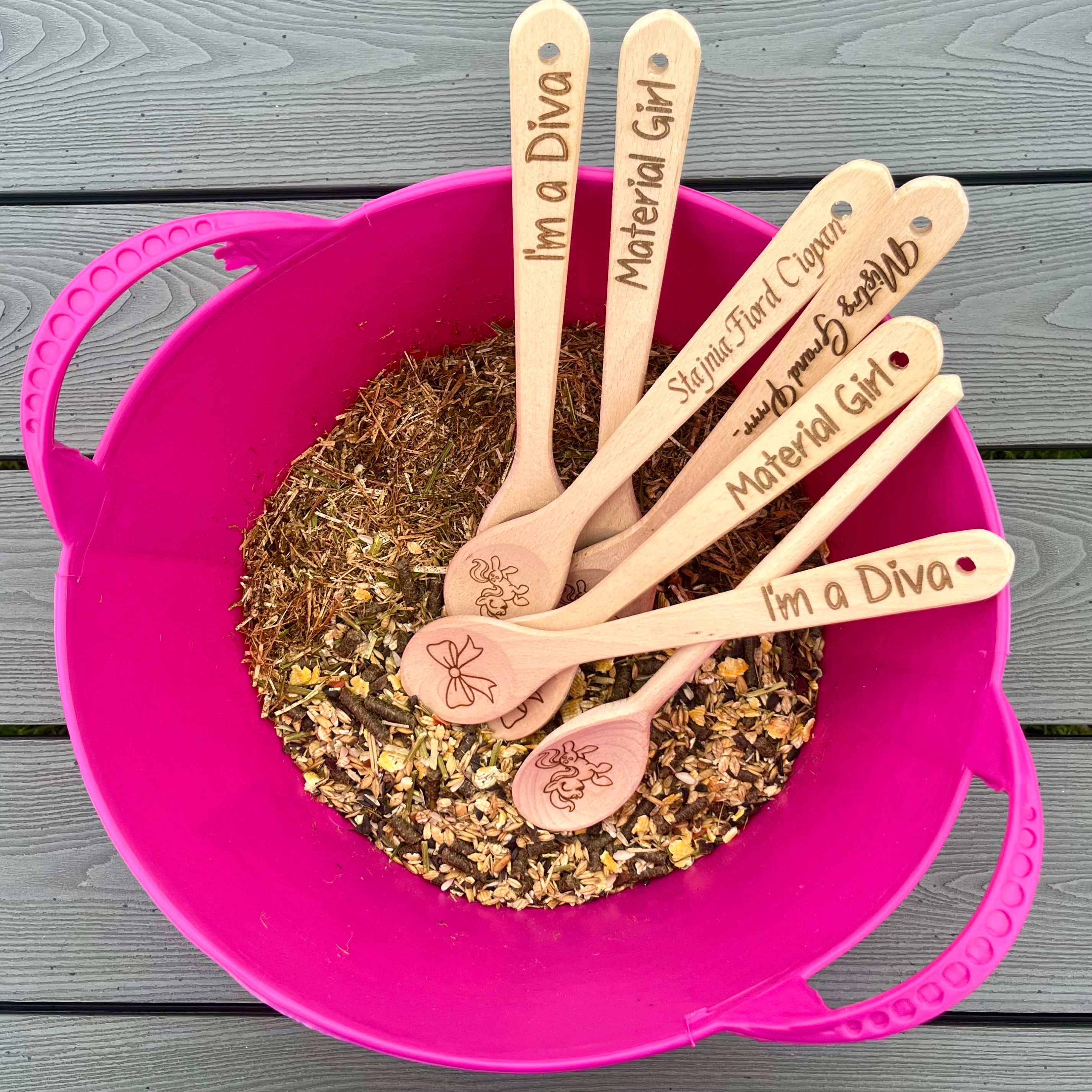 Łyżka do mieszania paszy- wszystkie opcje