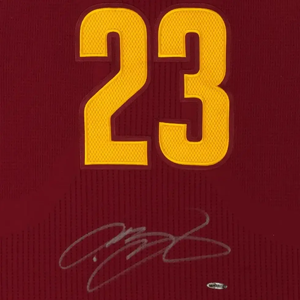 Miniature : Maillot basket NBA Cleveland Cavaliers Away authentic signé par LeBron James
