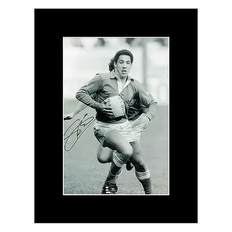 Photo de rugby du XV de France signée par Serge Blanco LCS