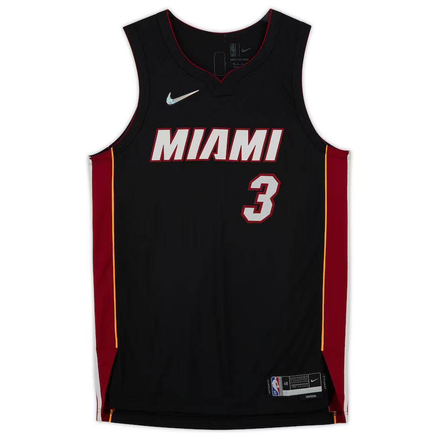 Thumbnail: Maillot NBA Miami Heat 2022 Icon authentic signé par Dwyane Wade