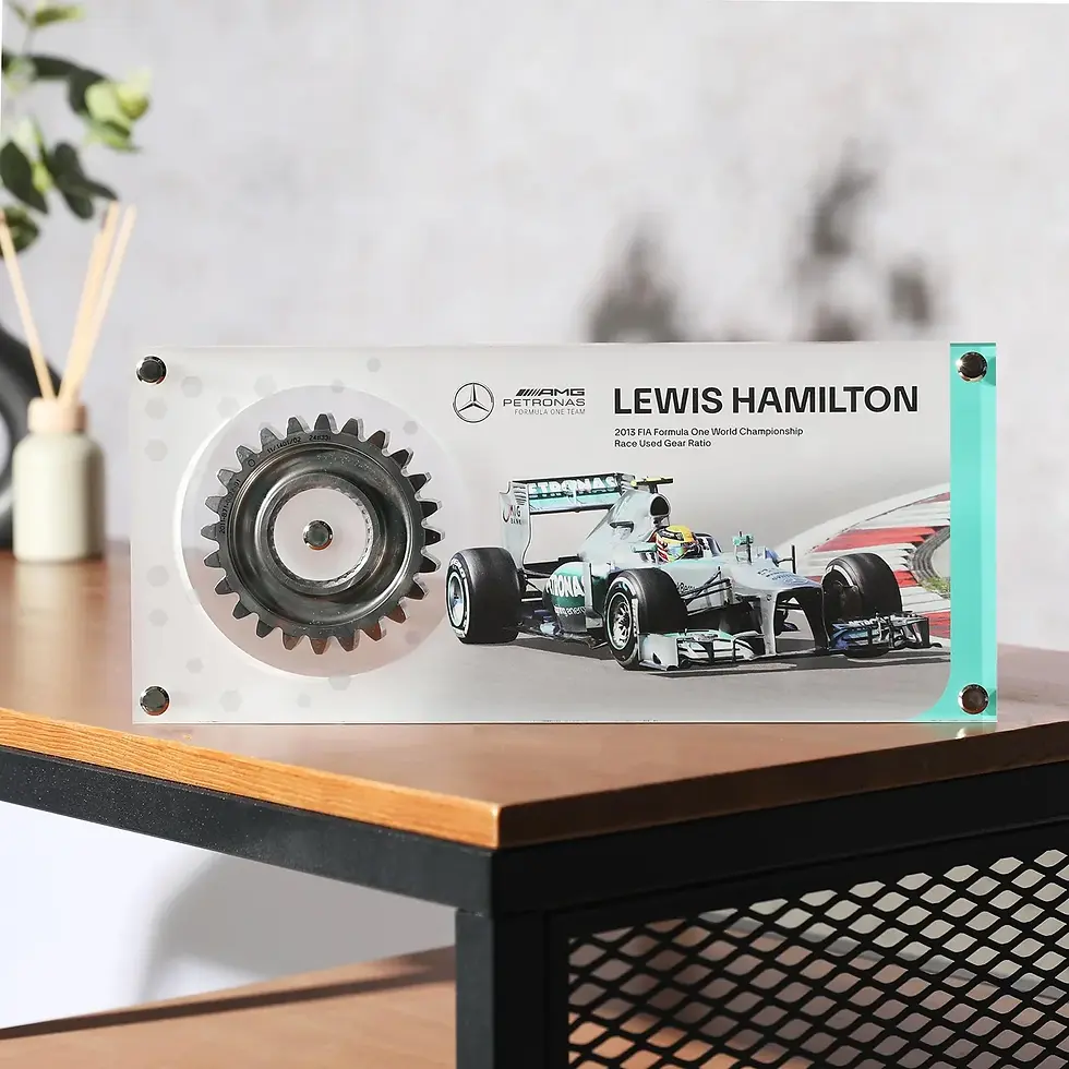 Miniature : Rapport boîte vitesses Formule 1 Mercedes AMG 2013 authentique de Lewis Hamilton