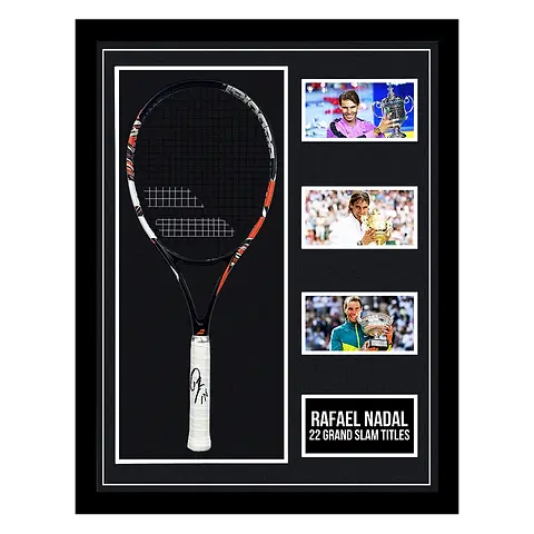 Raquette tennis Babolat signée par Rafael Nadal et encadrée Grand