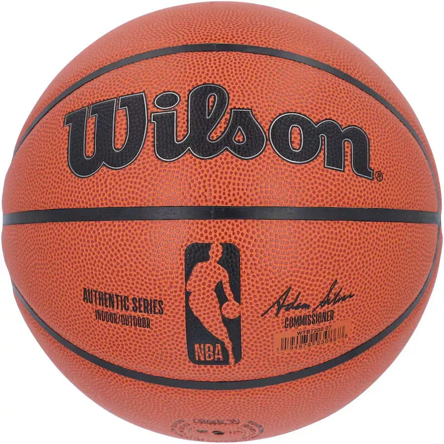 Miniature : Ballon basket NBA Wilson Authentic I/O signé et dédicacé par Penny Hardaway