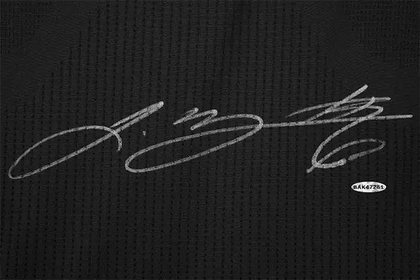 Miniature : Maillot basket NBA Miami Heat Away authentic signé par LeBron James