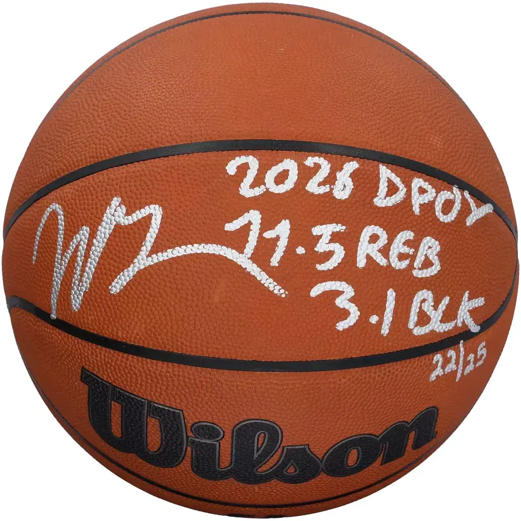 Ballon NBA Wilson Game Ball officiel signé et dédicacé par Victor Wembanyama