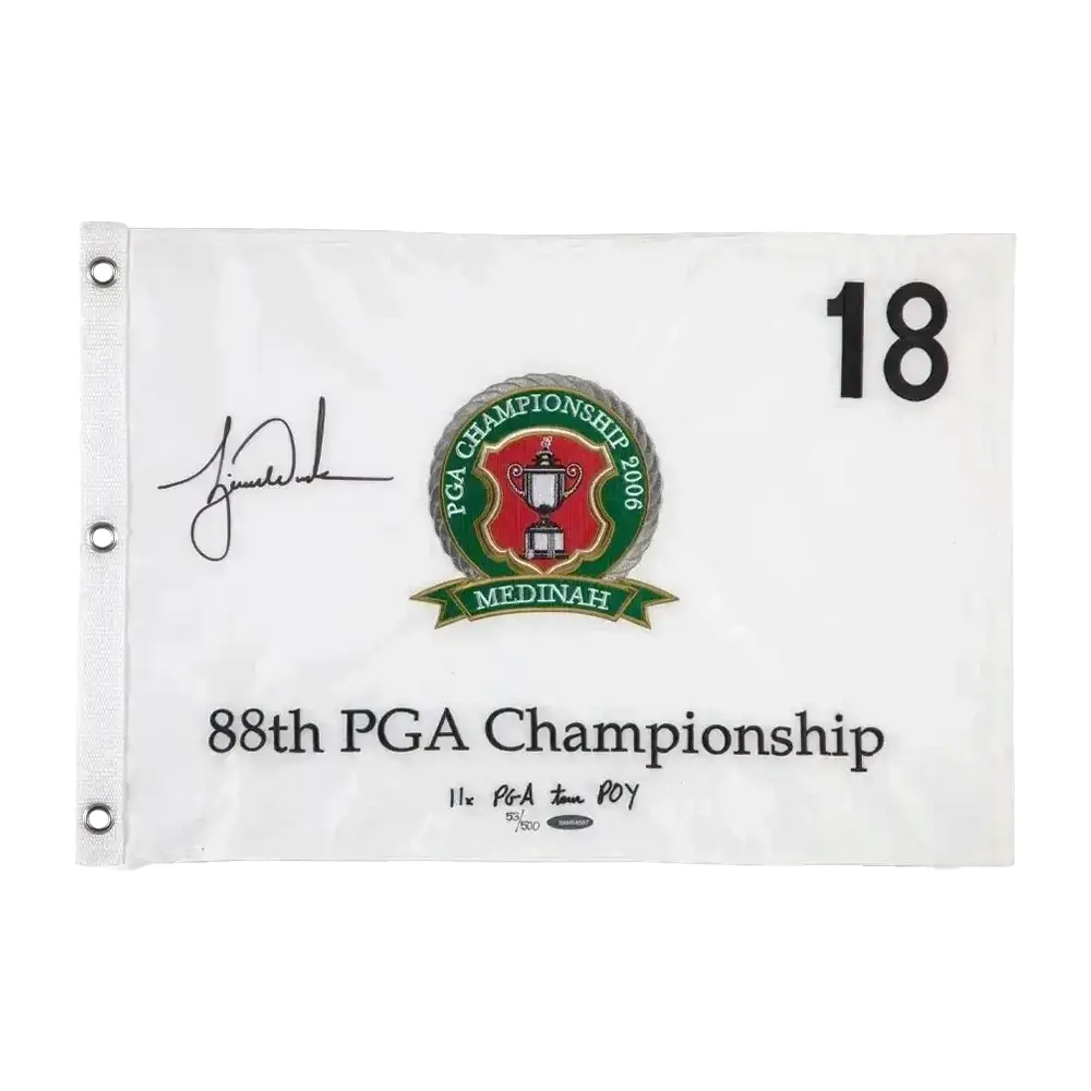 Drapeau golf 88e Championnat PGA 2006 signé et dédicacé par Tiger Woods