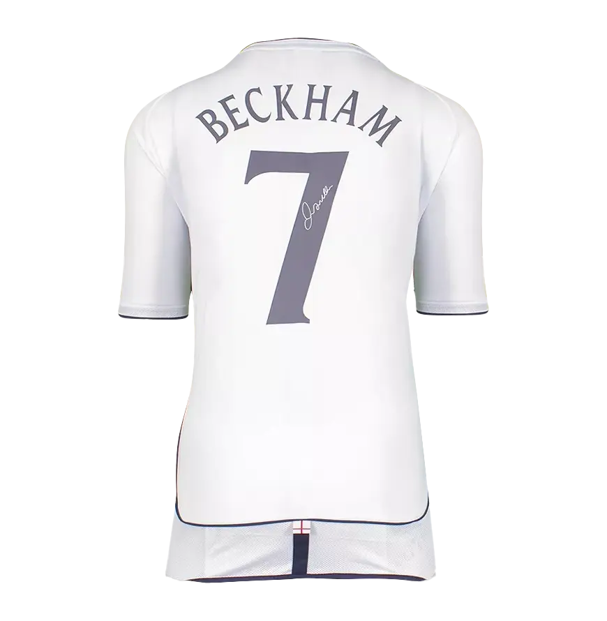 Miniature : Maillot Angleterre 2002 signé par David Beckham et encadré FIFA Officiel
