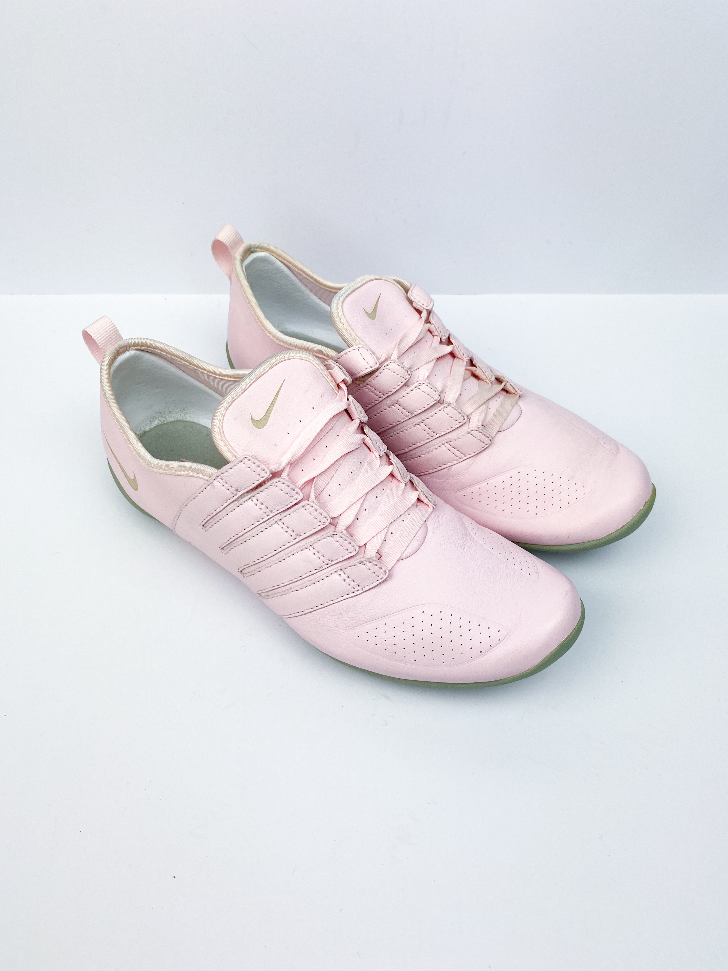 Nike Rhythm pink (2005)