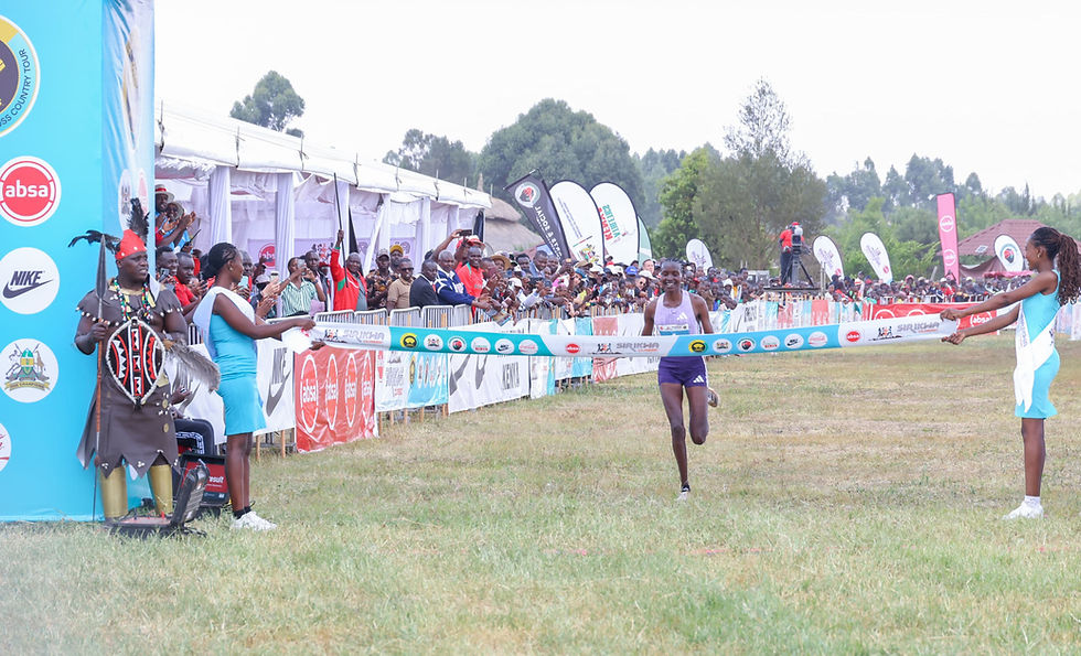 Agnes Ngetich defending her title in 32:28