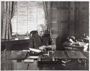 Bulova: Beyond Chronography, History, Technology, and the Legacy of Absolute Precision (360 Hz and 262 kHz)