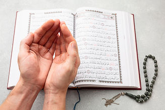 top-view-islamic-new-year-with-quran-book.jpg