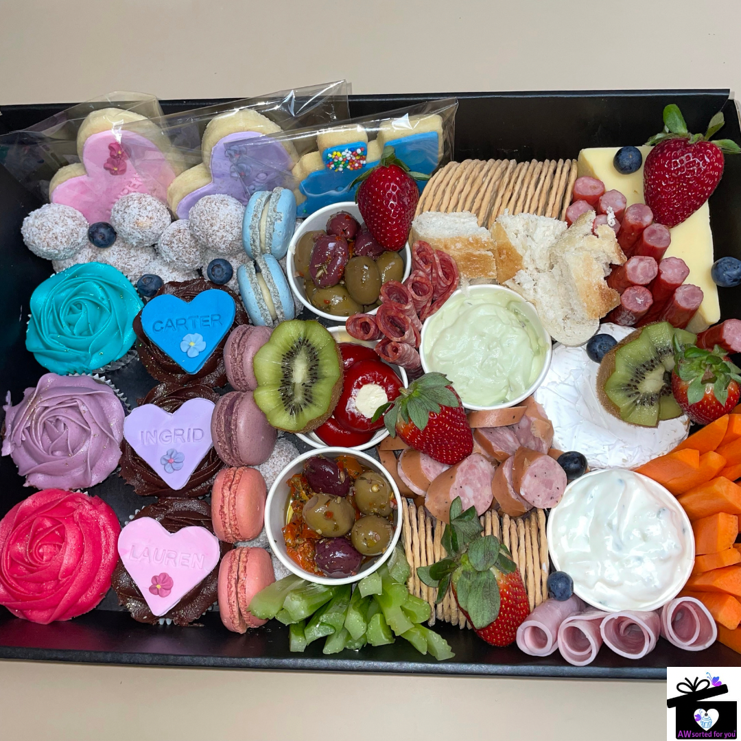 Sweet and Savoury Mixed Box