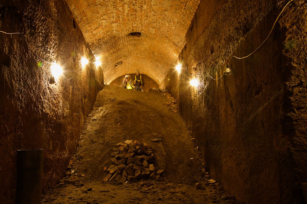 The Banqueting Hall underneath Joseph Williamson's house