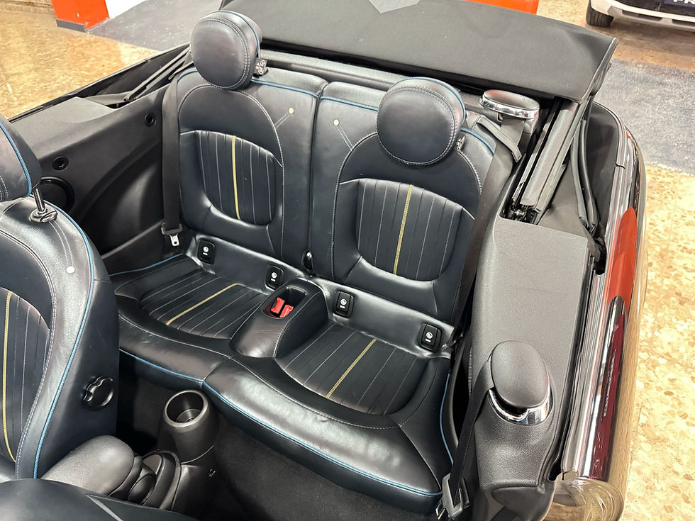 Miniatura: MINI COOPER S CABRIO SPECIAL EDITION SIDEWALK 178 CV