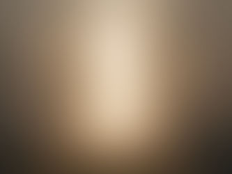 Stillhetens port – lys og ro i møte med stillheten.