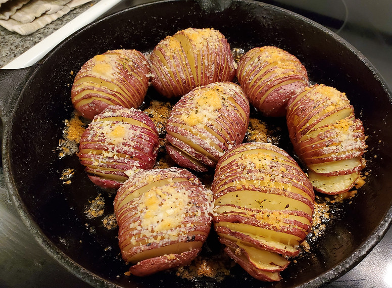 Hasselback Red Potatoes
