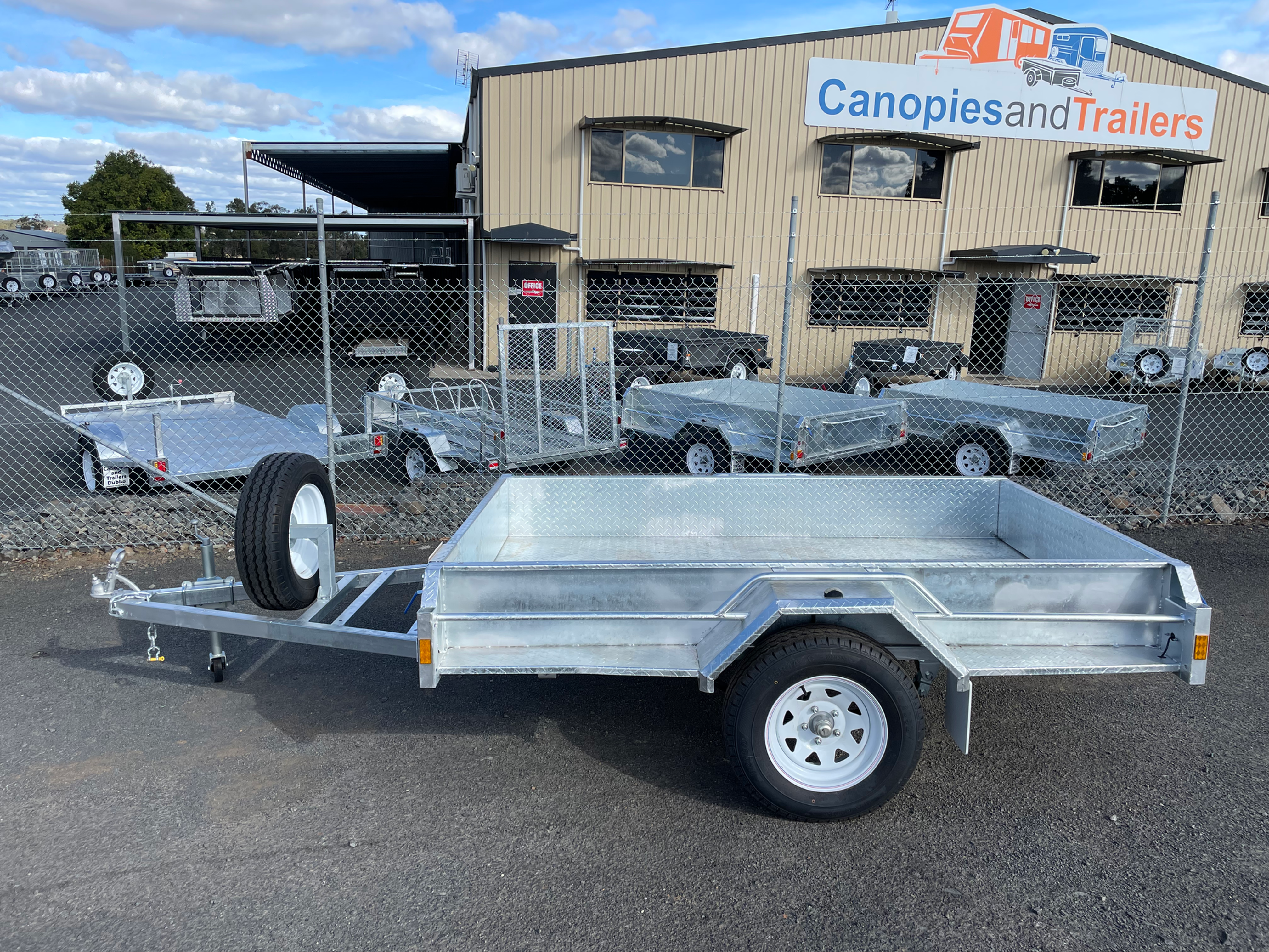 8' x 5' Galvanised Single Axle Box Trailer