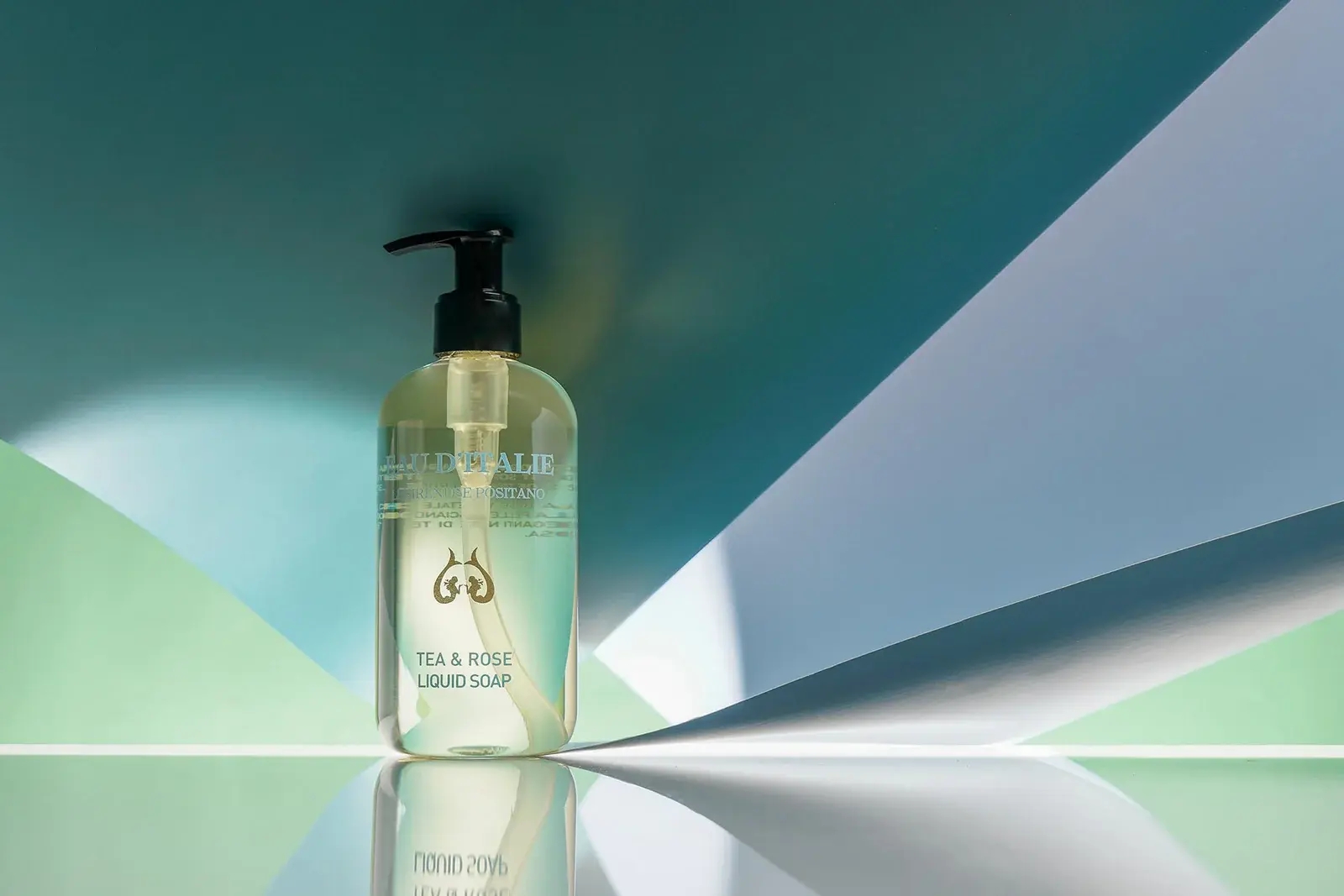 Tea & Rose Liquid Soap - 300 ml