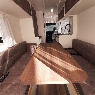 MOTORHOME NOTORIOUS